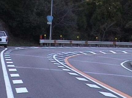 道路標(biāo)線在彎道處怎么畫(huà)？請(qǐng)看下文！
